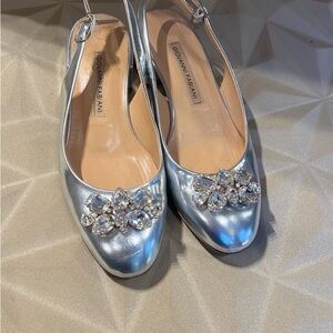 Giovanni Fabiani Italy silver leather slingback heels crystal embellishment
